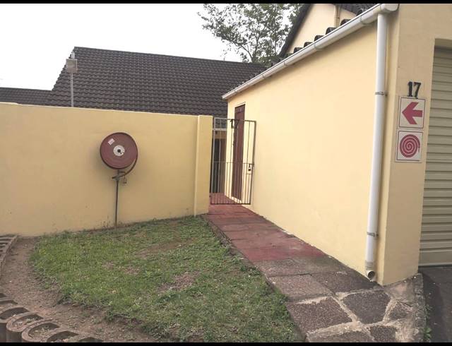 2 BEDROOM SECTIONAL TITLE SOLD IN SHERWOOD